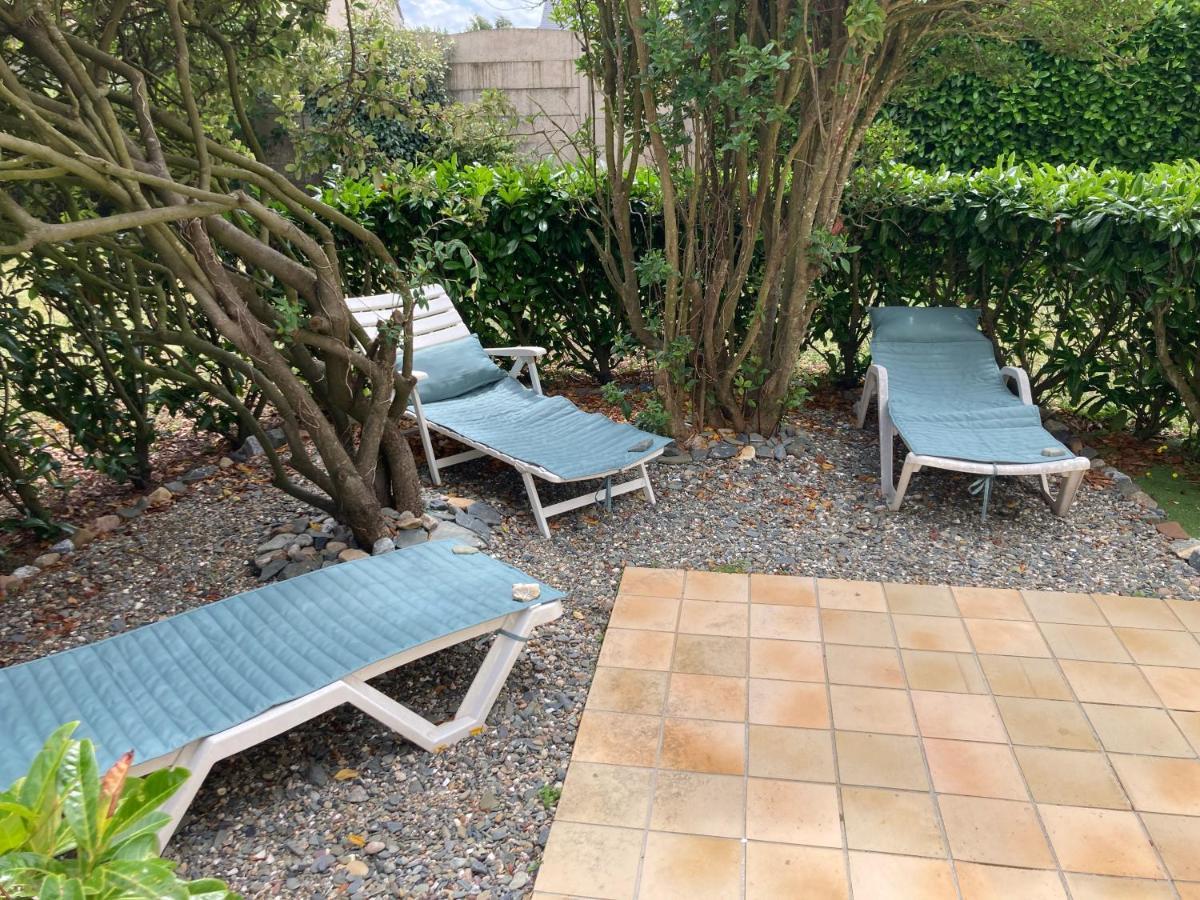 Maison Familiale Dans Une Rue Paisible Gouville-sur-Mer Extérieur photo