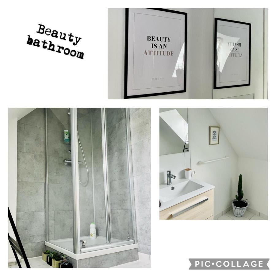 Maison Familiale Dans Une Rue Paisible Gouville-sur-Mer Extérieur photo