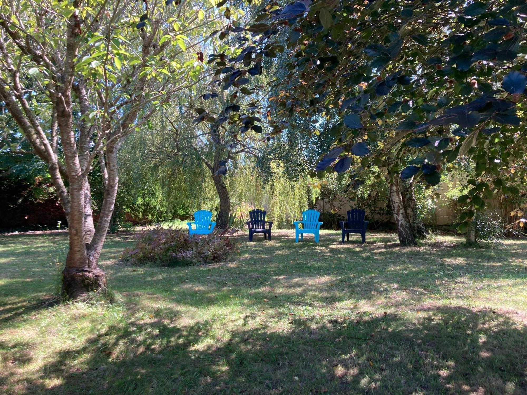 Maison Familiale Dans Une Rue Paisible Gouville-sur-Mer Extérieur photo